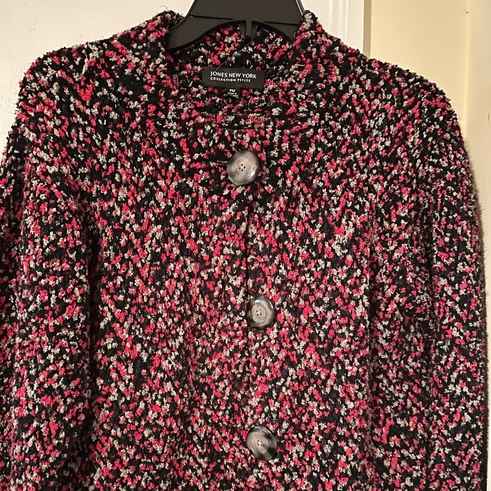 Jones New York Blazer EUC. Beautiful multicolor !